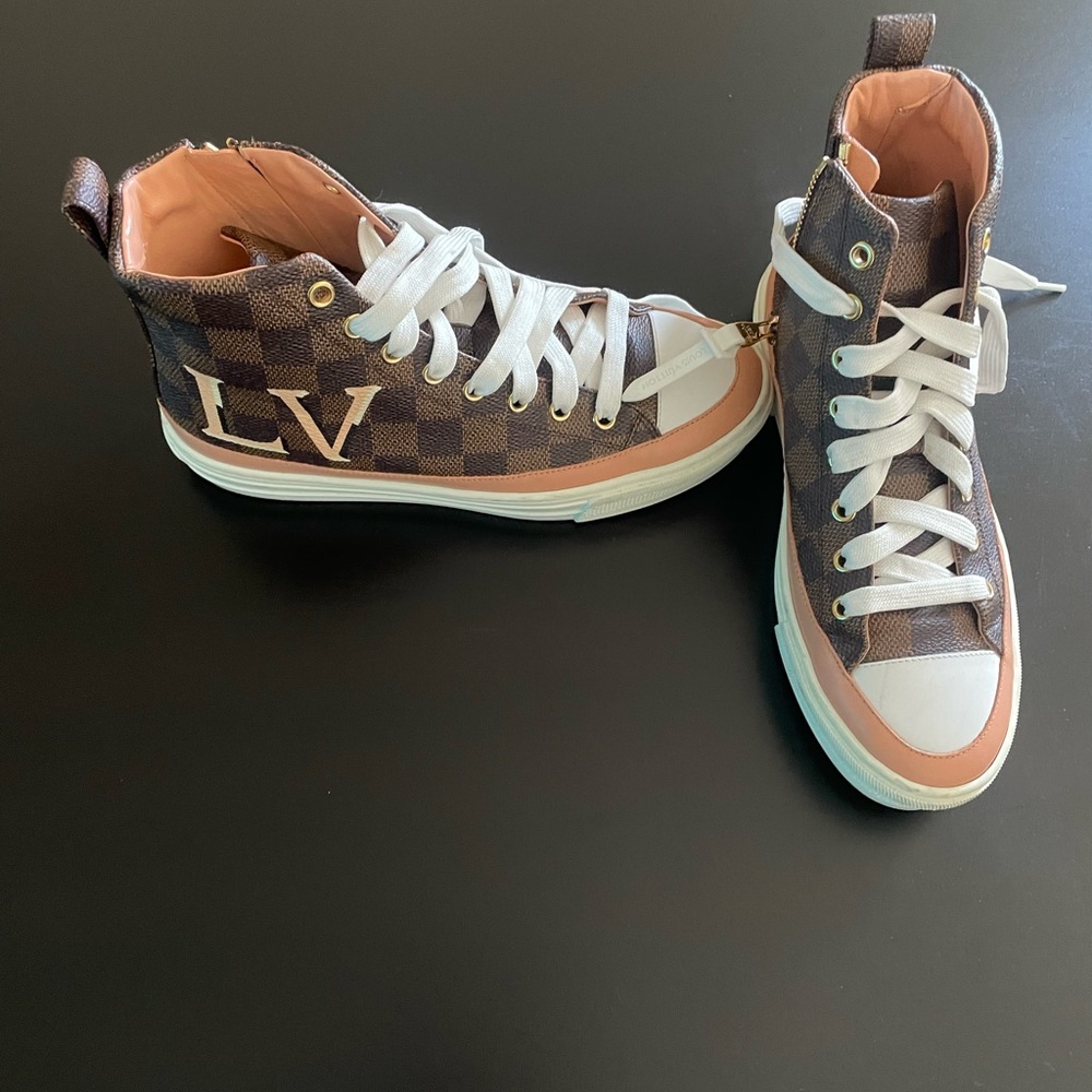 Louis Vuitton LV stellar Damier High Top Sports Shoe